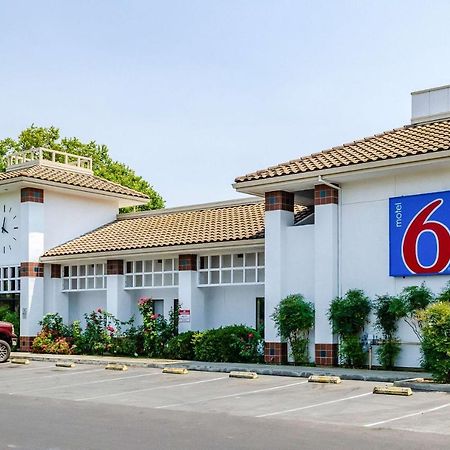 Motel 6 Oakdale, Ca Dış mekan fotoğraf