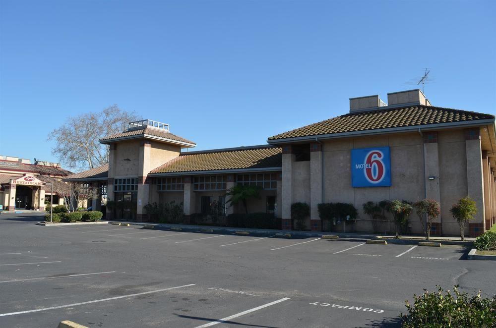 Motel 6 Oakdale, Ca Dış mekan fotoğraf