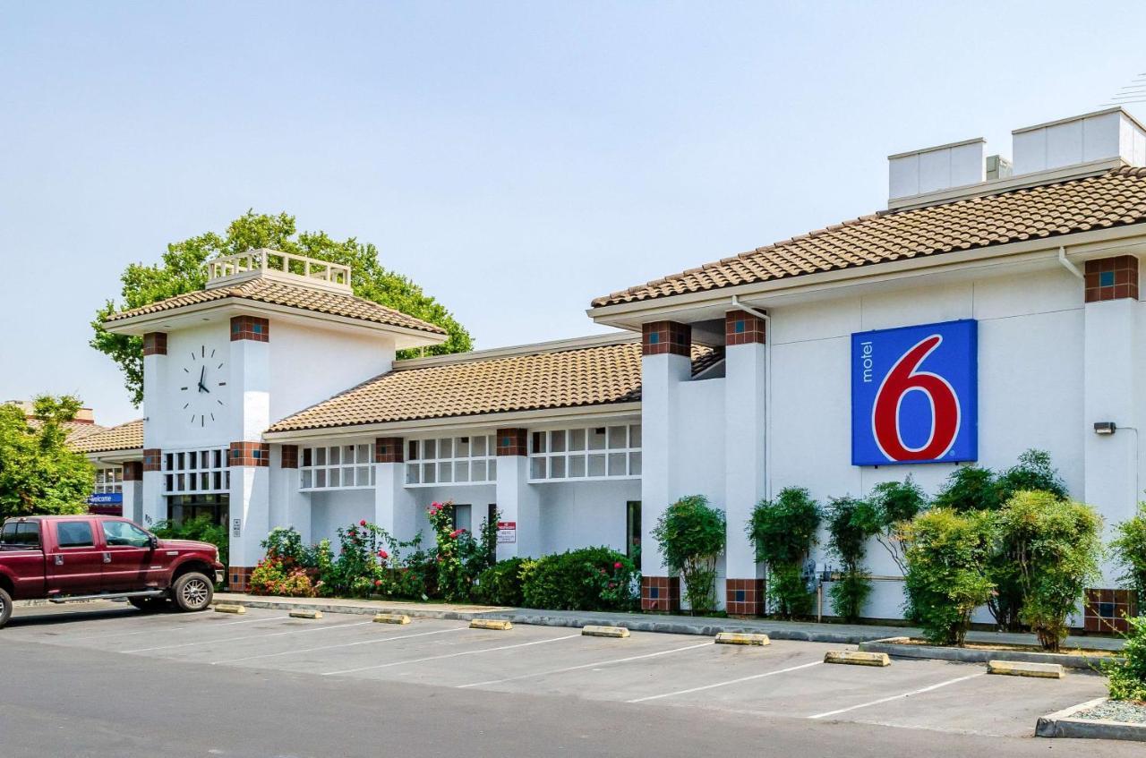 Motel 6 Oakdale, Ca Dış mekan fotoğraf
