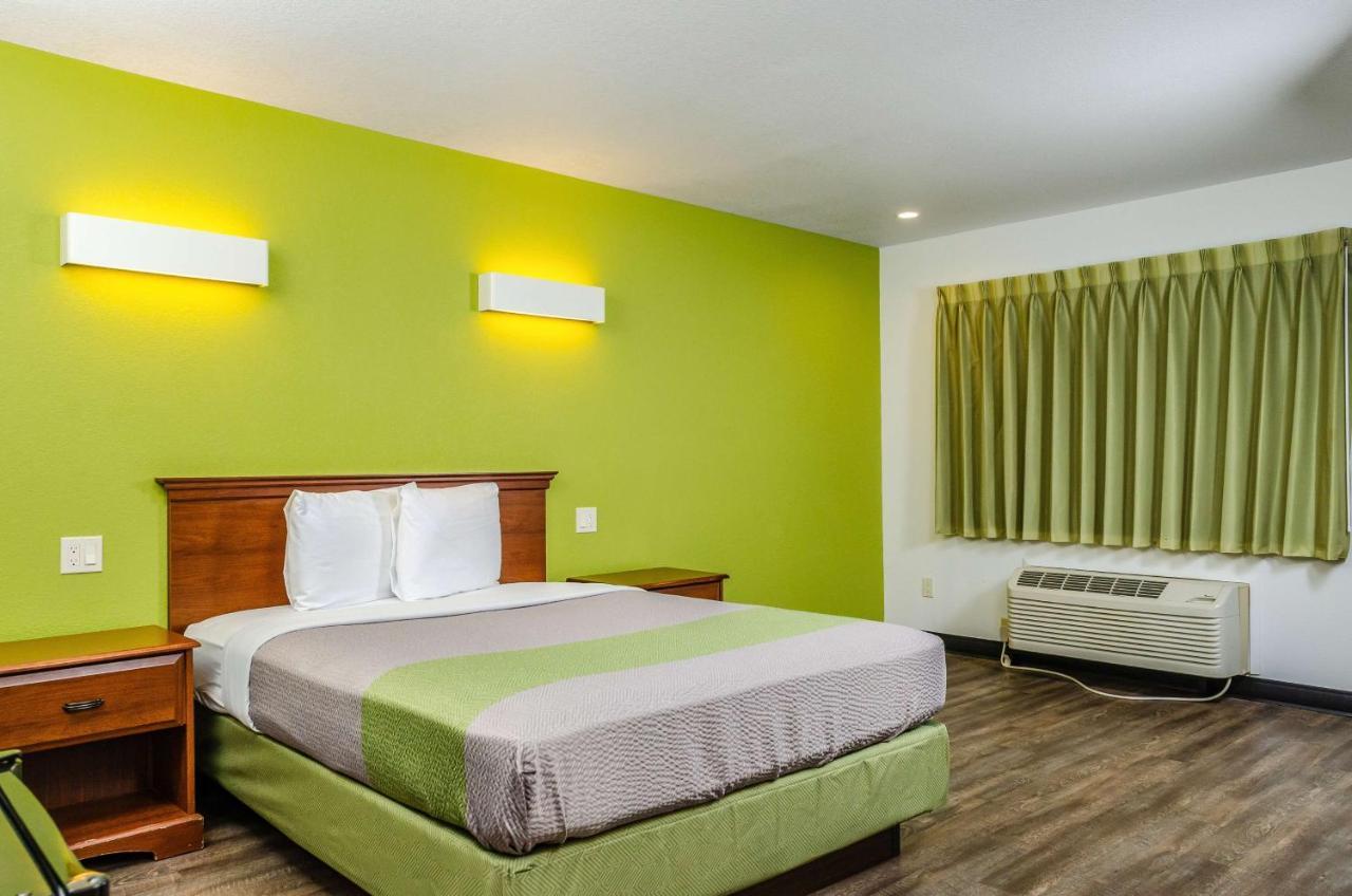 Motel 6 Oakdale, Ca Dış mekan fotoğraf