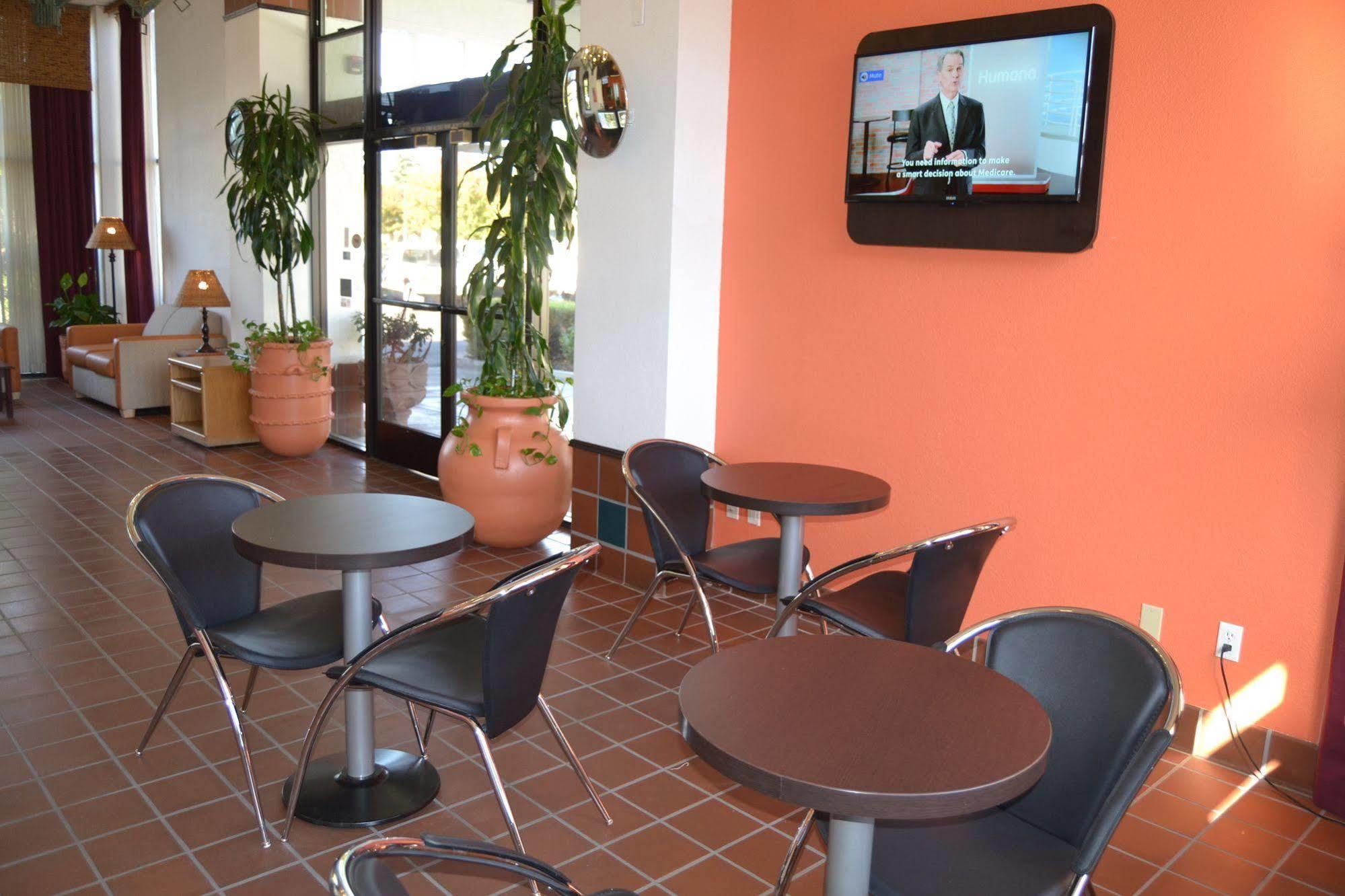 Motel 6 Oakdale, Ca Dış mekan fotoğraf